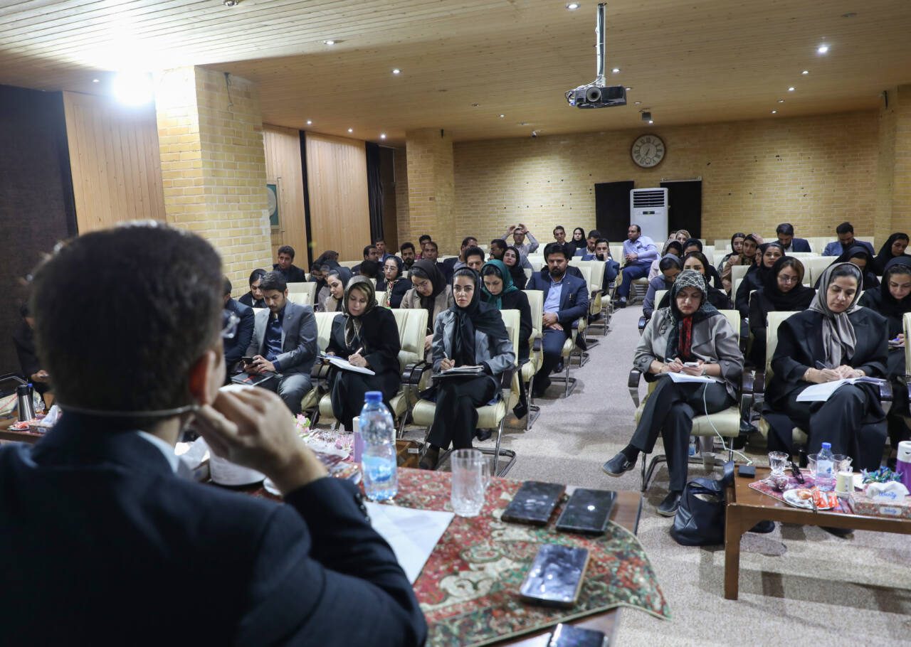سمینار گروه حقوق (۲۰)